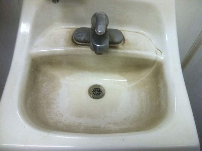 North of Baton Rouge, LA. This sink has seen better times.