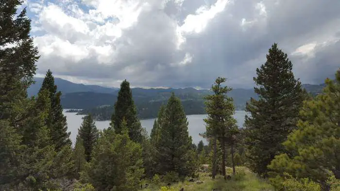 Overlooking Gross Dam from the dirt road of the same name.
