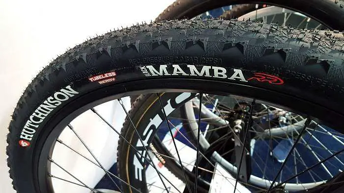 Hutchinson Black Mamba CX.