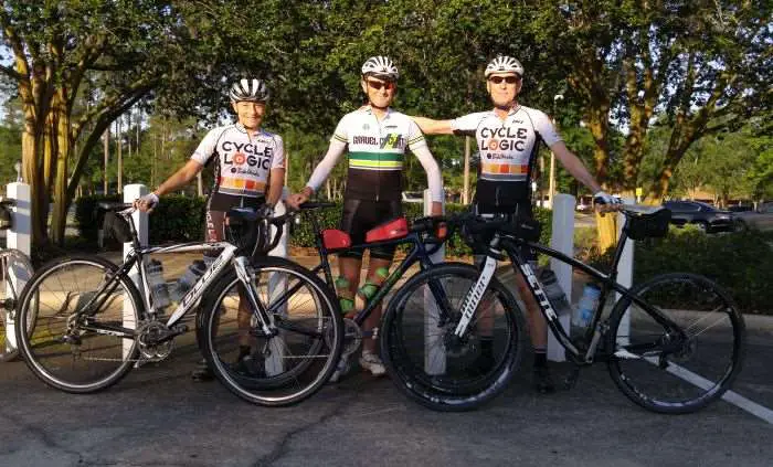 Mrs K-Dogg, JOM and K-Dogg, ready for 175+ miles.