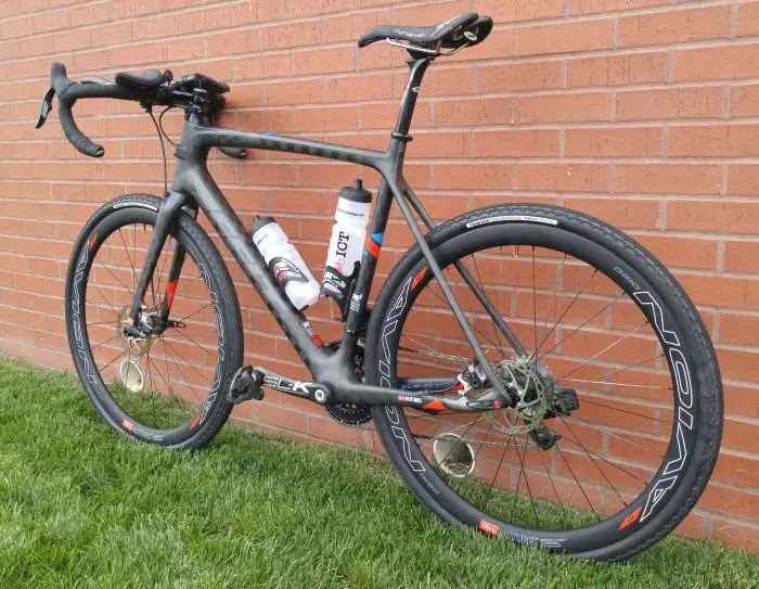 felt gravel bikes