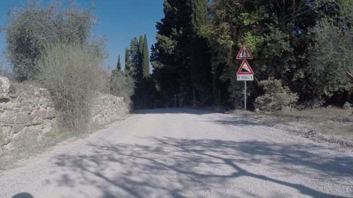Good bike handling skills are essential at L'Eroica.
