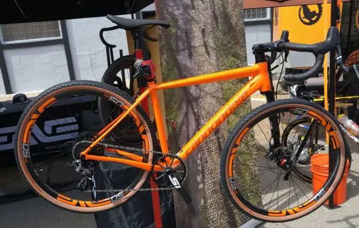 cannondale carbon fiber mountain bike