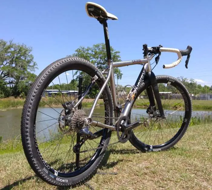 olixar universal bike mount