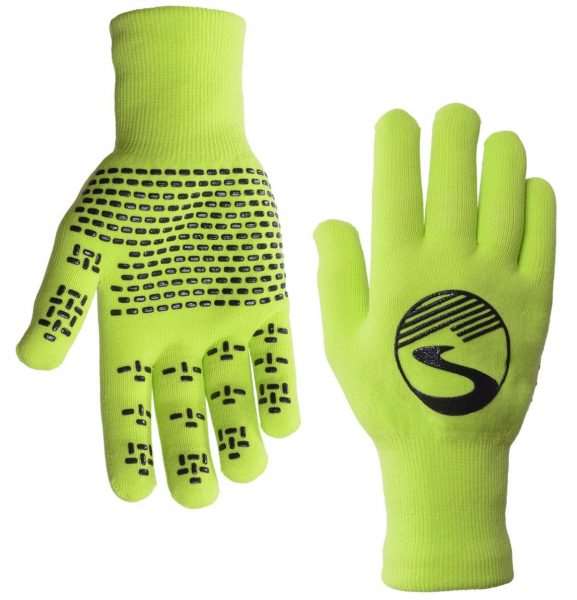 showers pass crosspoint gloves and socks