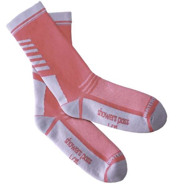 showers pass crosspoint gloves and socks
