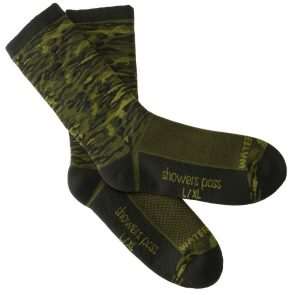 showers pass crosspoint gloves and socks