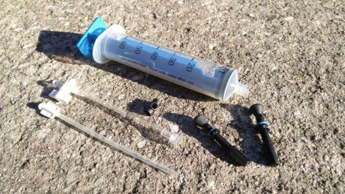 milKit Tubeless Valve and Refill Kit review
