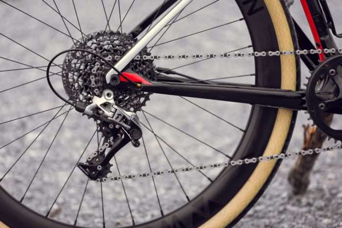 devinci hatchet review and weights