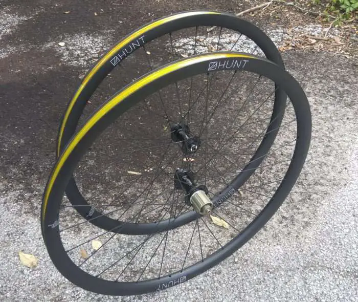 Hunt 30Carbon Gravel Disc Wheelset Review and Weight