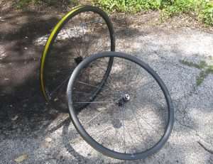 Hunt 30Carbon Gravel Disc Wheelset Review and Weight