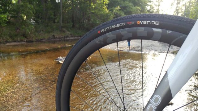 hutchinson overide tire review