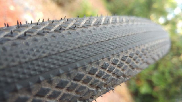 hutchinson overide tire review