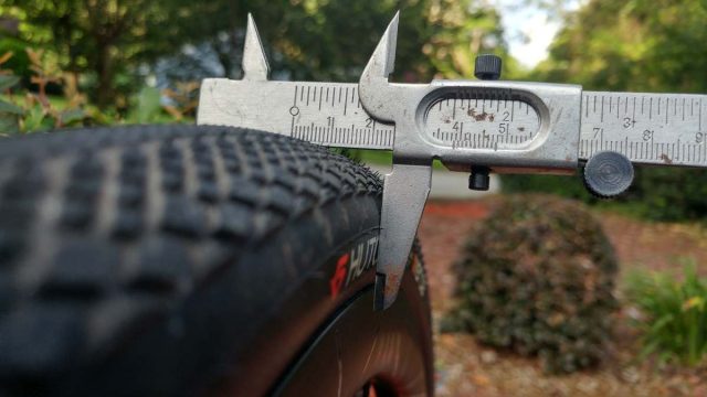 hutchinson overide tire review