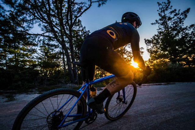 cannondale topstone gravel bike