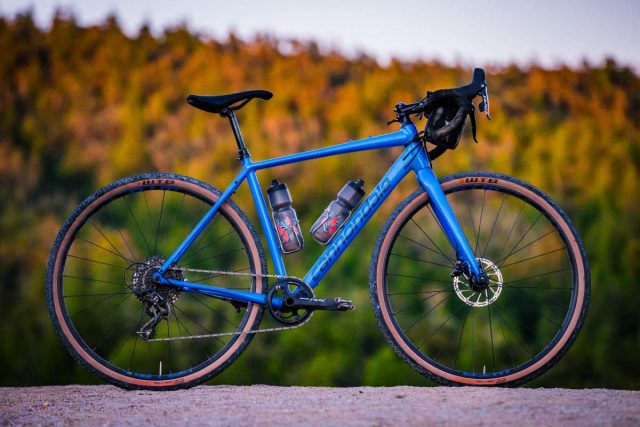 cannondale topstone gravel bike