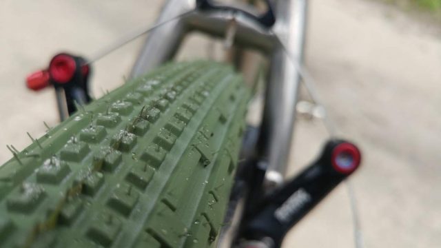 panaracer gravelking colored tires