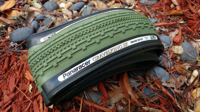 panaracer gravelking colored tires