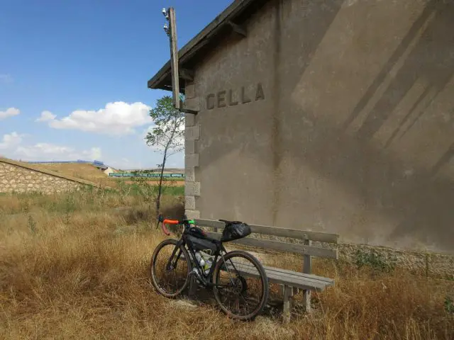 gravel cycling in spain
