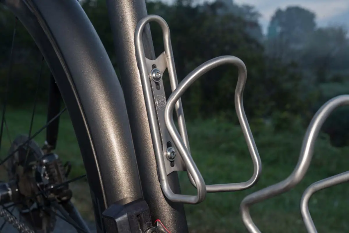 silca titanium bottle cage