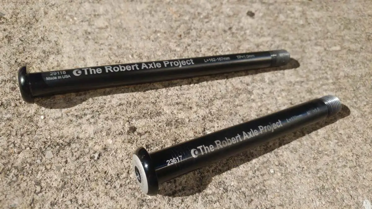 the robert axle