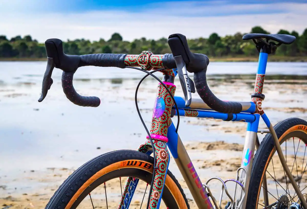 NAHBS 2019 Mooro Cycles "Kwibidgi" Titanium Gravel Bike Made in