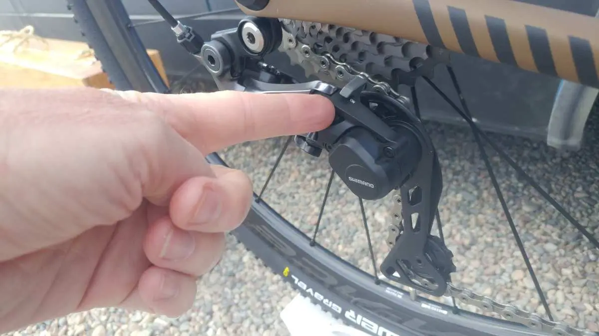 shimano grx reach adjustment