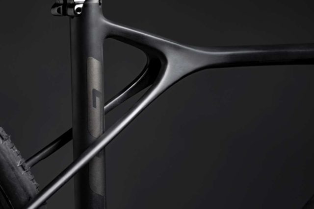 2019 gt grade gravel bike