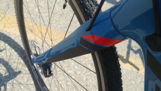 pivot cycles vault gravel bike