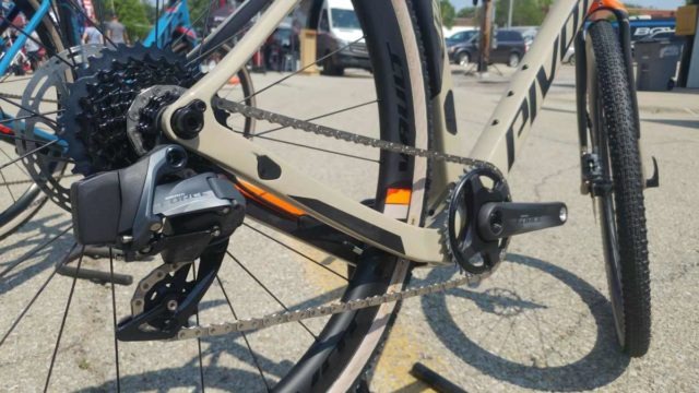 pivot cycles vault gravel bike