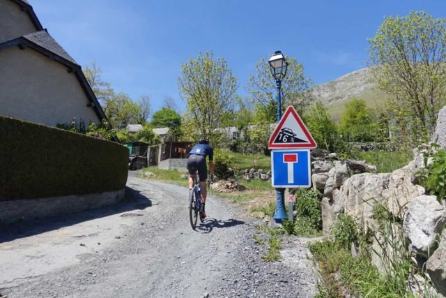 pyrenees gravel cycling