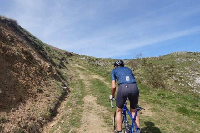 pyrenees gravel cycling
