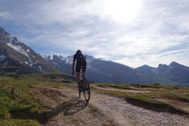 pyrenees gravel cycling