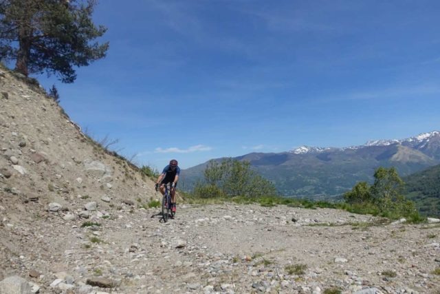 pyrenees gravel cycling