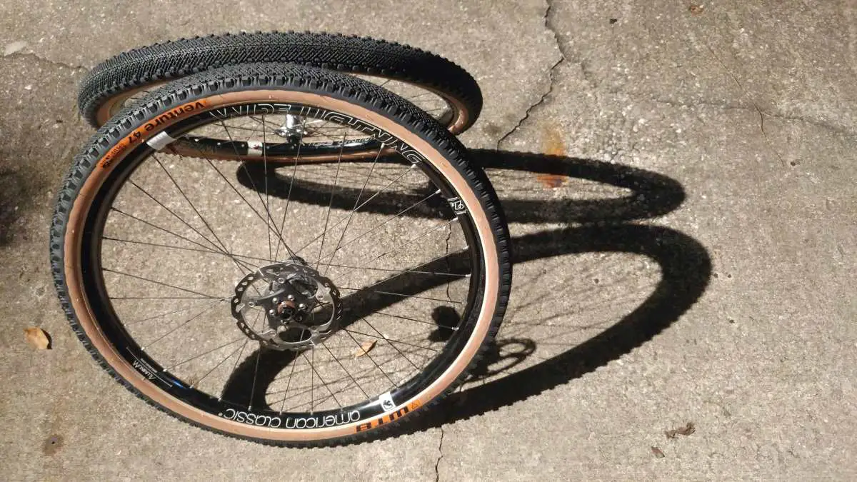 WTB VENTURE 650b×47 タイヤ ペア