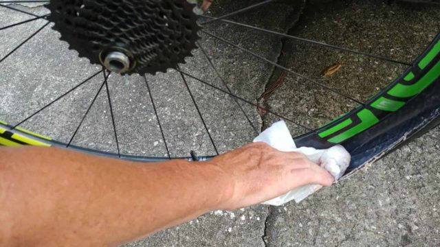 swapping tubeless tires and reusing tire sealant