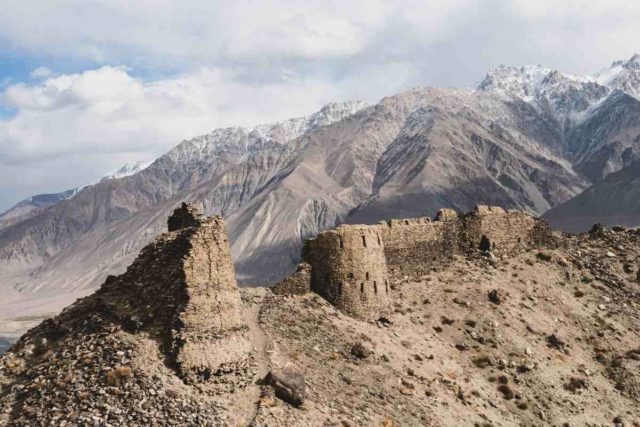 gravel cycling in Tajikistan