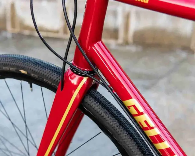 gellie tracka gravel bike review