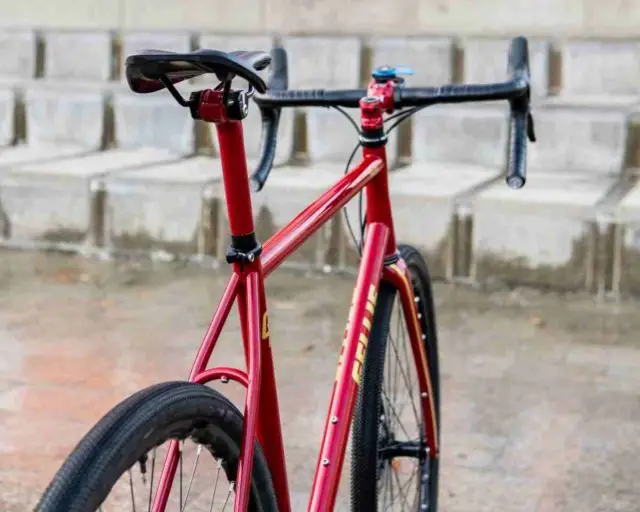 gellie tracka gravel bike review