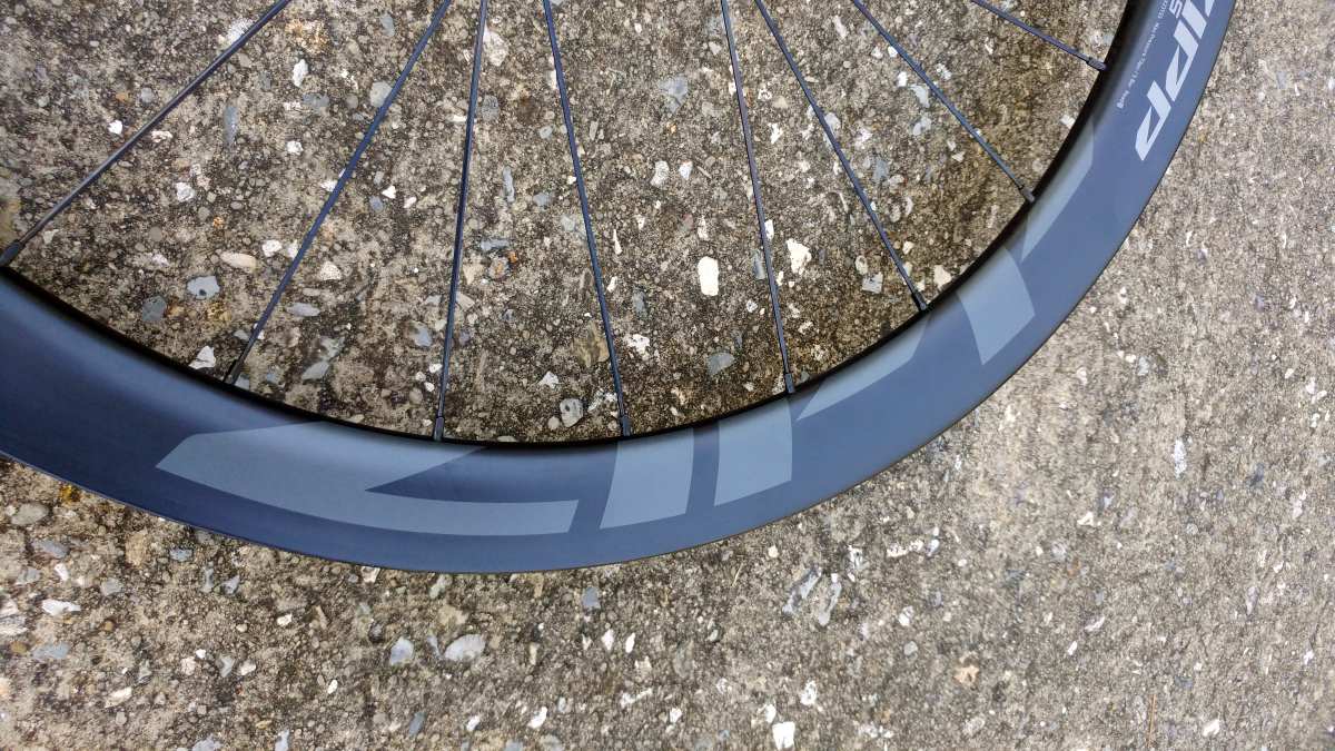 Zipp 303 S Tubeless Disc-Brake Wheelset provides Speed for All