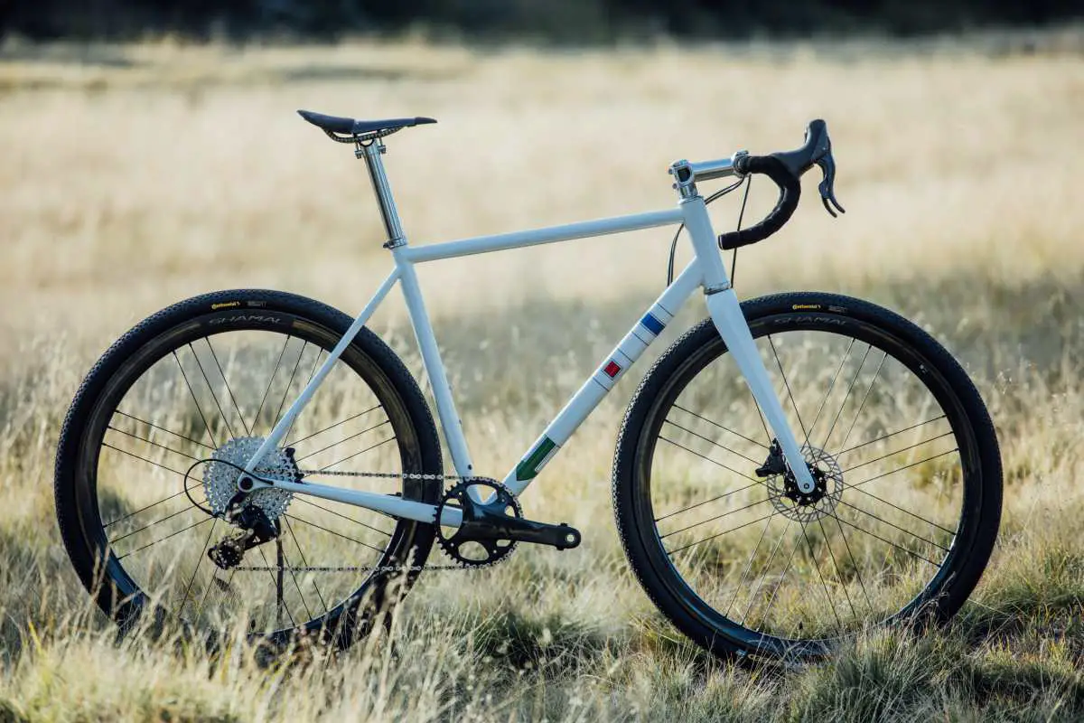 Czech-Made Repete Verne Steel Gravel Bike updated with Campagnolo Ekar