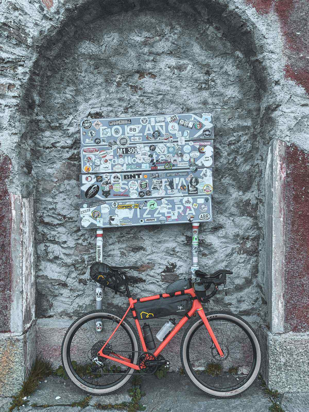 stelvio pass gravel cycling