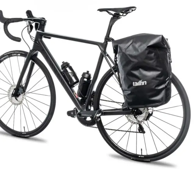 Tailfin Cycling Carbon Rack Reviews: Trunk & Pannier - Gravel Cyclist ...