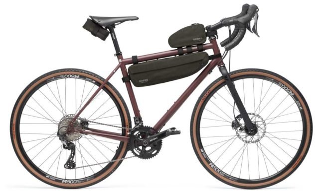 brooks scape travel bags