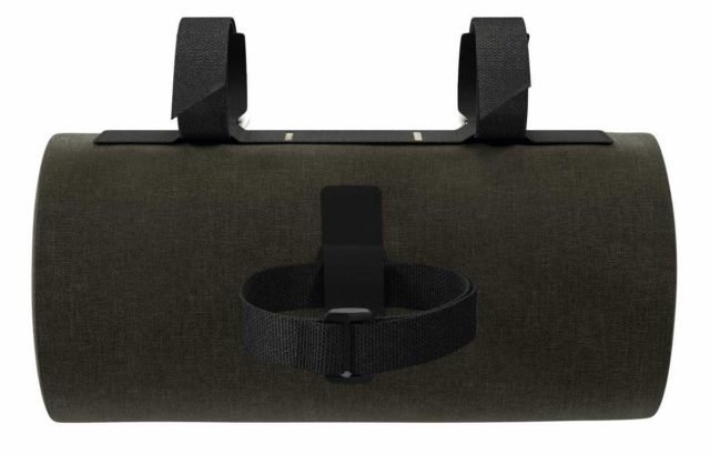 brooks scape travel bags