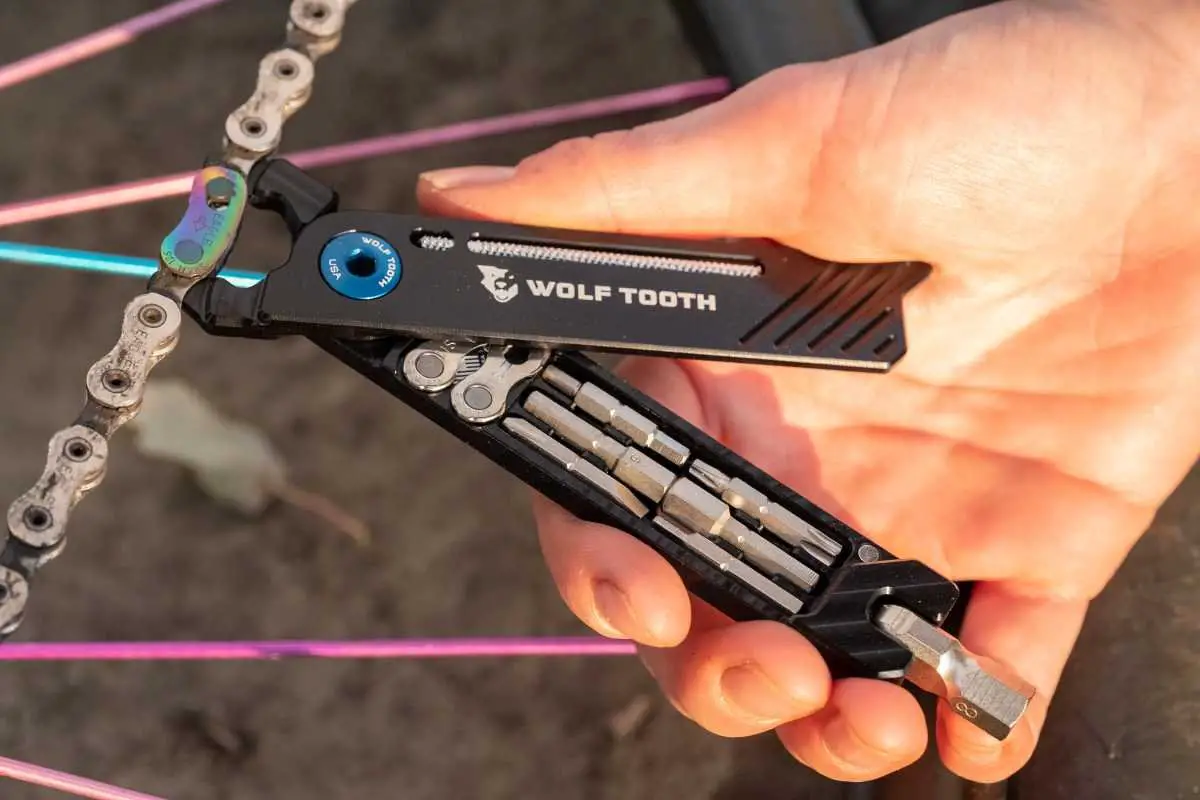 Black/Blue Wolf Tooth Components 8-Bit Pack Pliers Tool Kit 