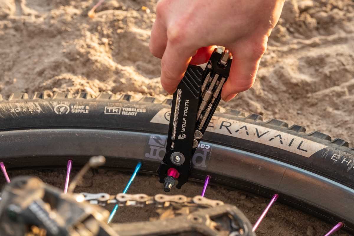 wolf tooth 8-Bit Pack Pliers review
