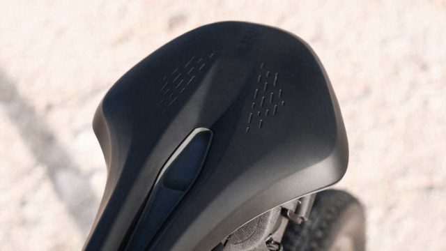 fizik terra argo gravel saddle review