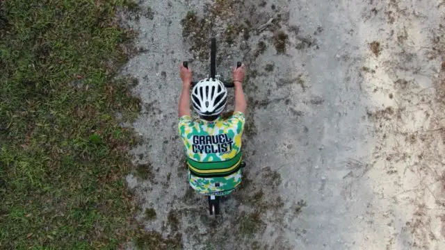 virtual gravel cycling