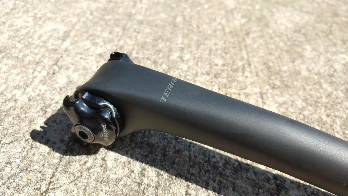 roval terra seatpost review